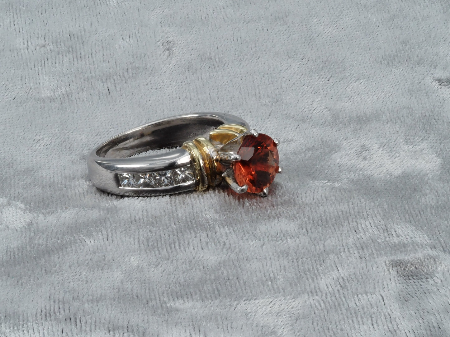 Red Oregon Sunstone 10k Gold Ring