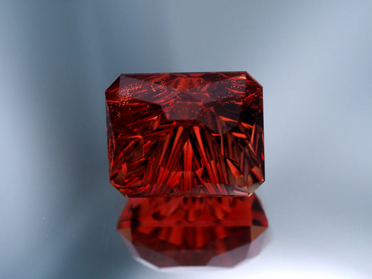 Oregon Sunstone Fantasy Cut 25.43ct
