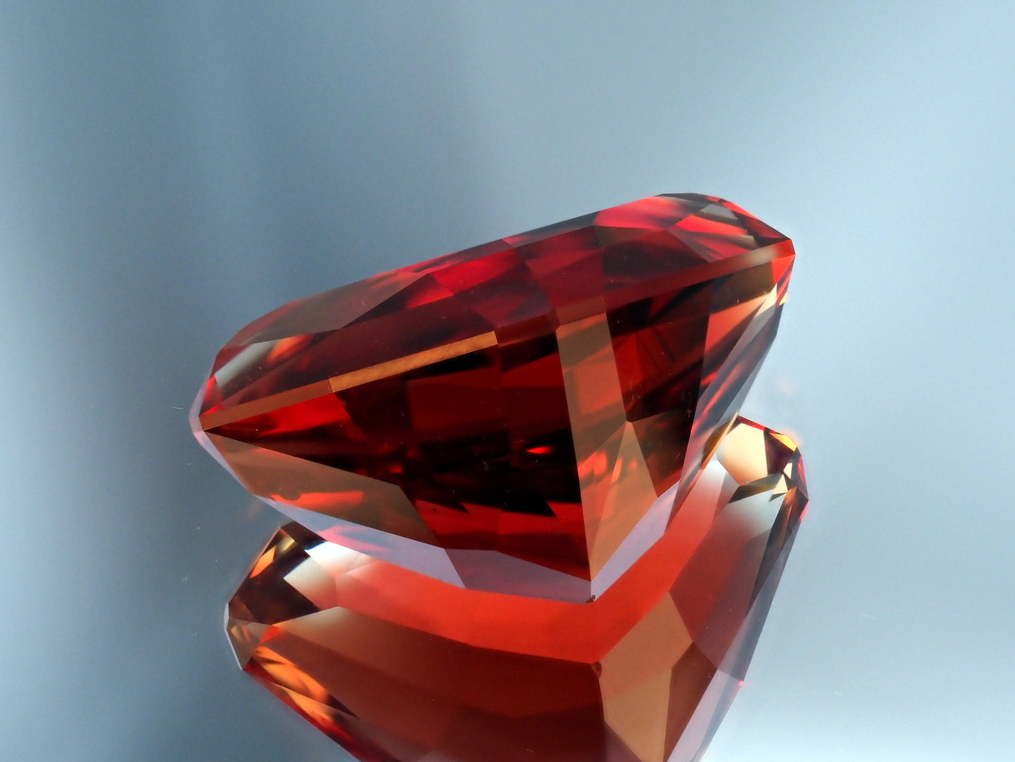 Oregon Sunstone Trillion Cut 24.70ct