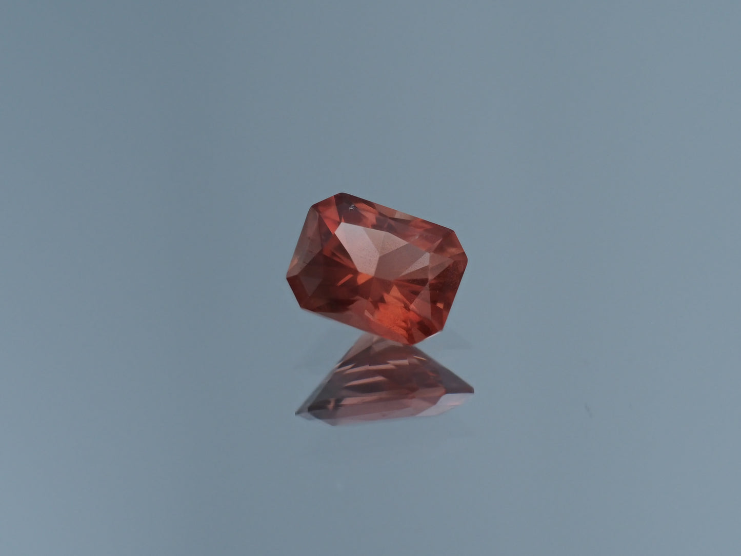 Oregon Sunstone Radiant Cut 1.27ct