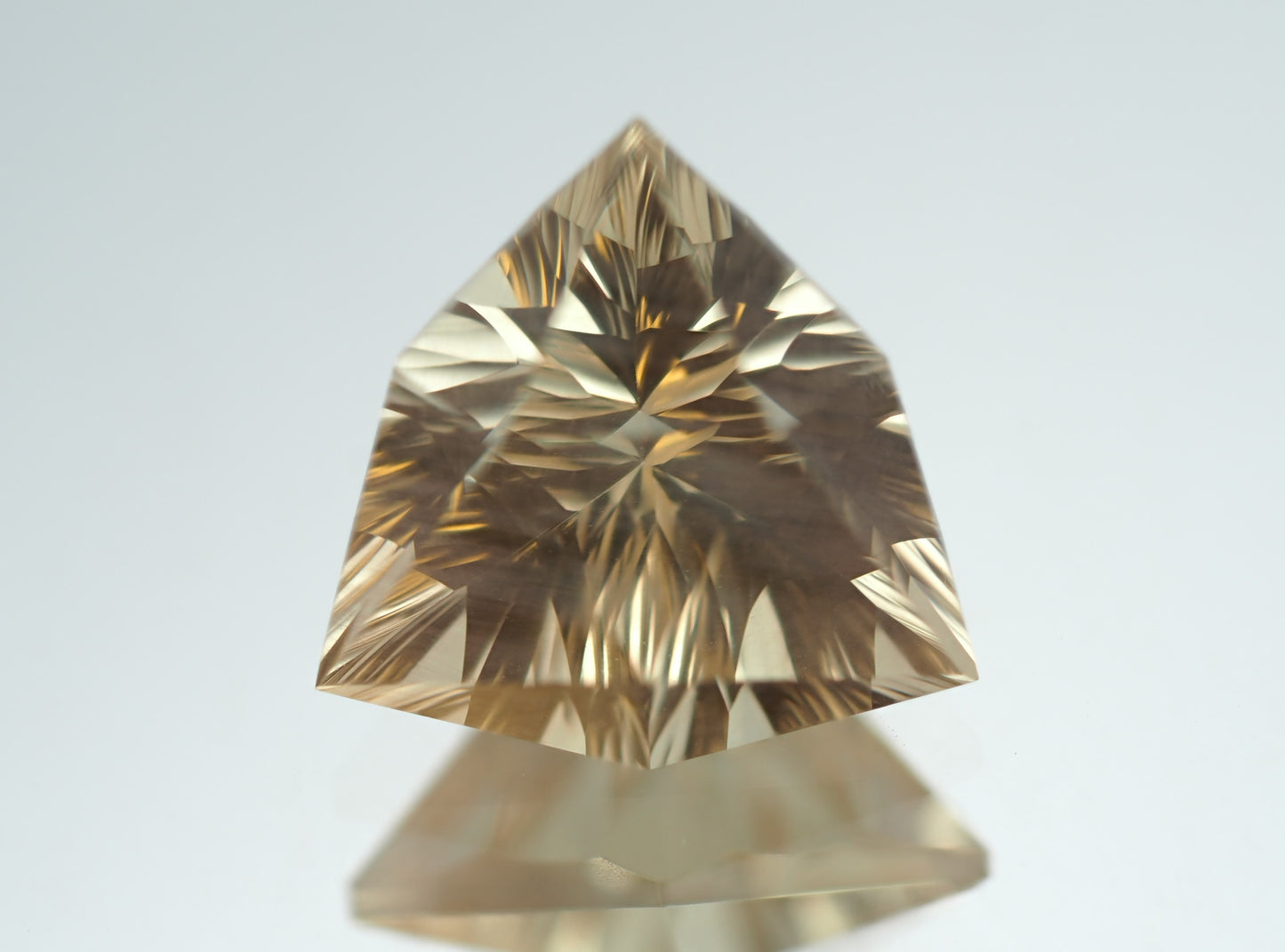 Oregon Sunstone Concave Cut 10.38ct